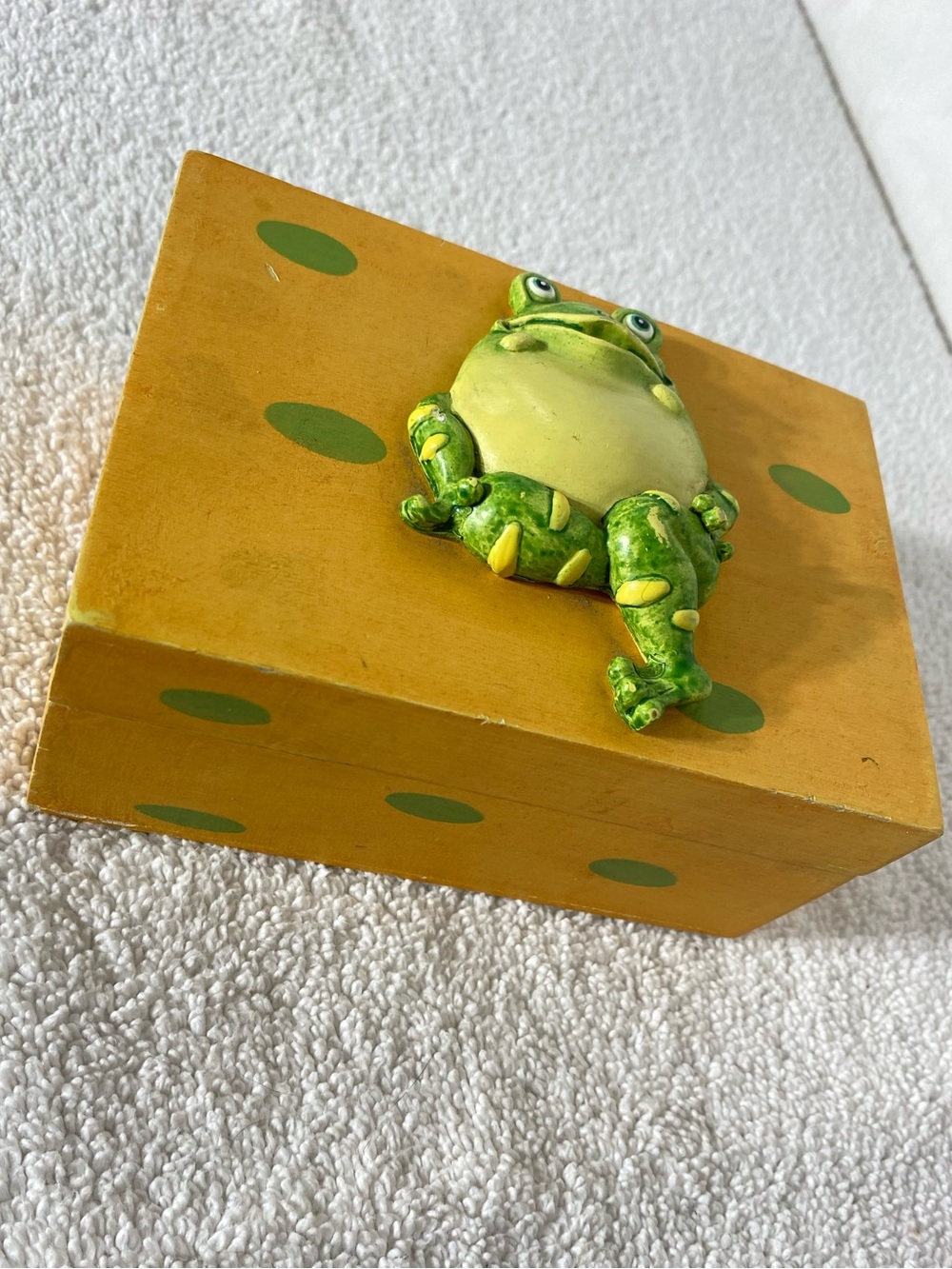 Whimsical Green Frog Wood Jewelry Keepsake Box Handpainted Cottagecore